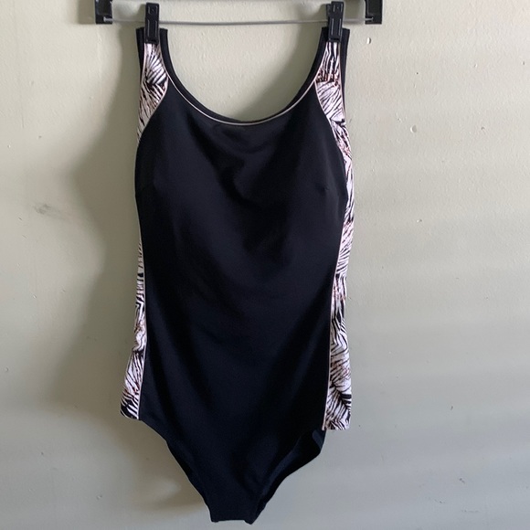 ANITA SWIMWEAR / BRAND NEW / MASTECTOMY / HIGH NECK / - Picture 1 of 2